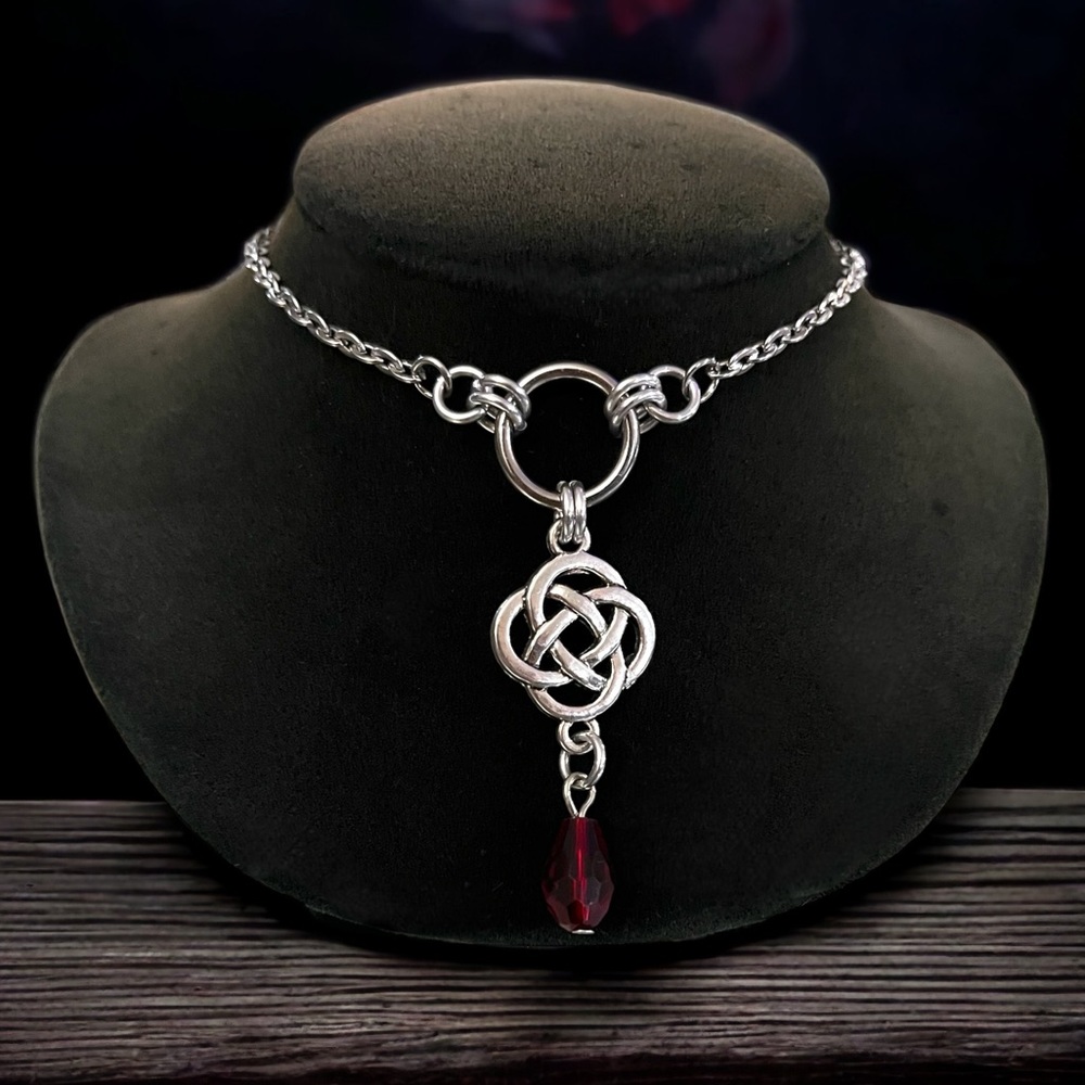 🔴Necklace stainless steel cable link chain , celtic charm & dangly red crystal - Picture 7 of 10